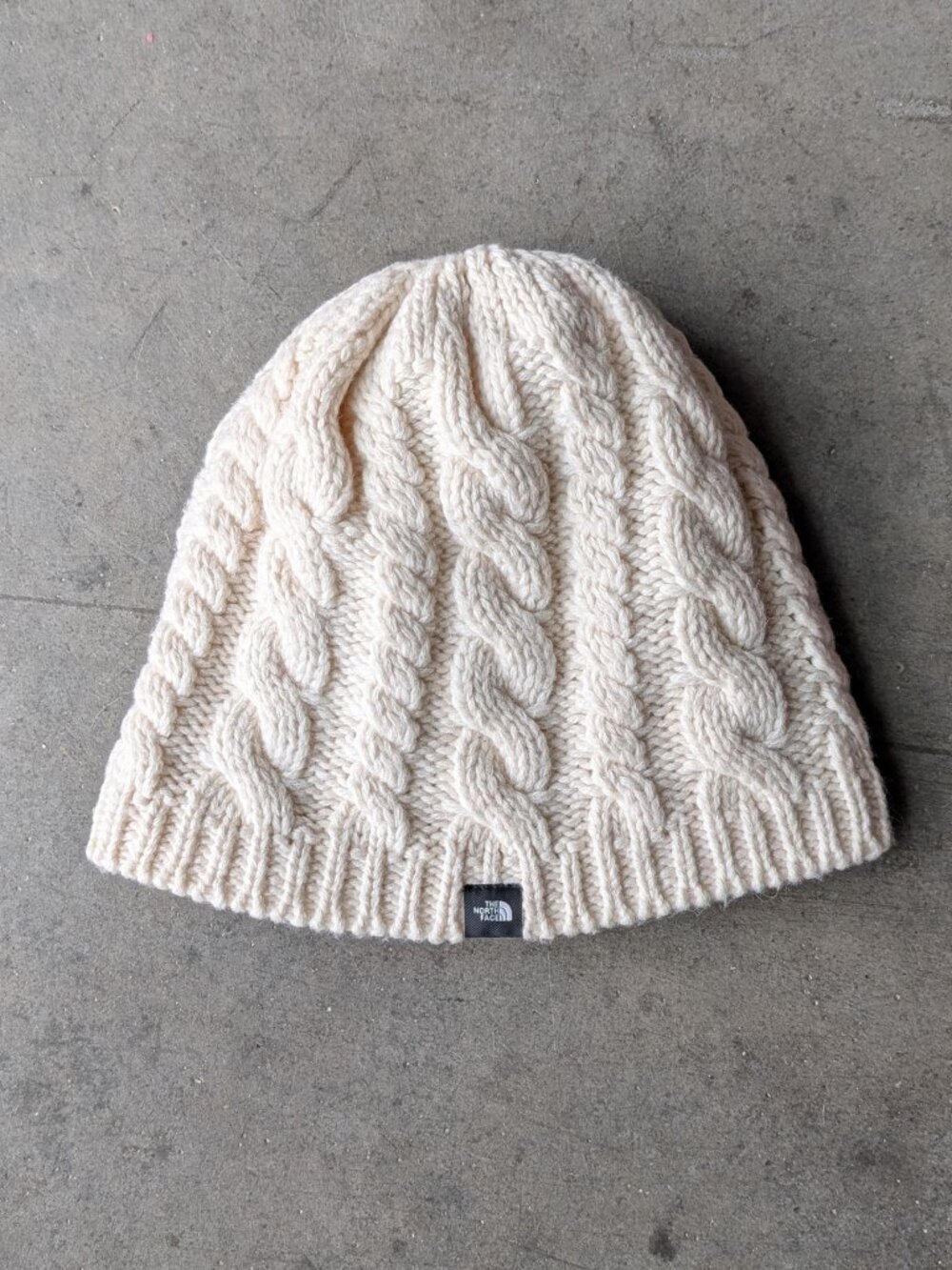 The North Face Unisex Cable Knit Fleece Lined Winter Beanie Hat one size